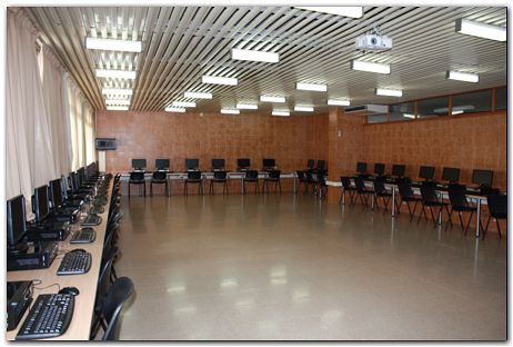 Aula informatica Maristas Alicante
